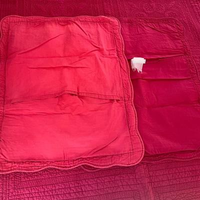 Collection of Quilts & Bed Covers (PB-MG)