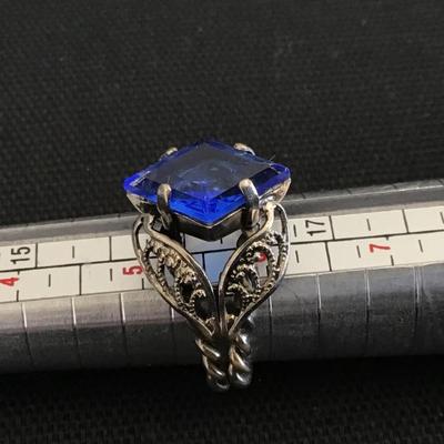 Beautiful Vintage Ring