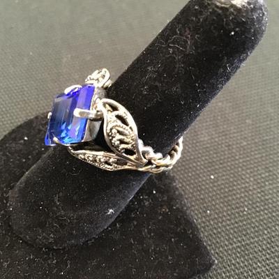 Beautiful Vintage Ring