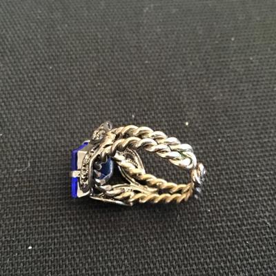 Beautiful Vintage Ring