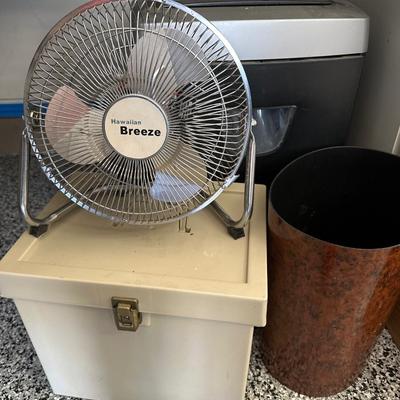 Garage - Office chair lot w/ fan