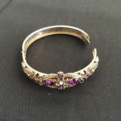 Vintage Avon Locking Bracelet