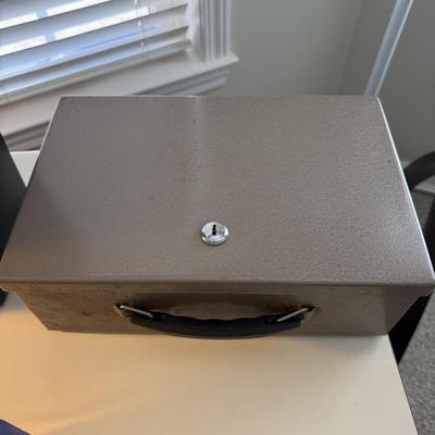 Office Essentials (O-BM)