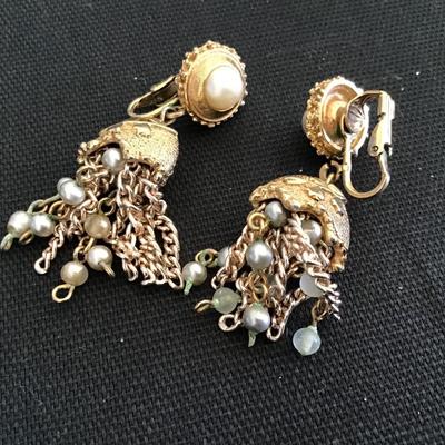 Vintage Clip on Earrings