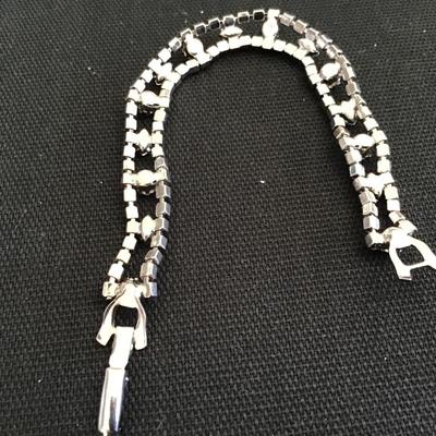 Rhinestone Fashion Bracelet