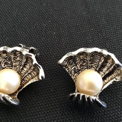 Judy Lee Clam Pearl Earrings