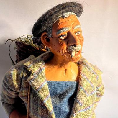 Santons De Provence Clay Figurine (PB-RG)