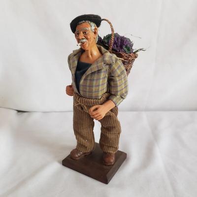 Santons De Provence Clay Figurine (PB-RG)