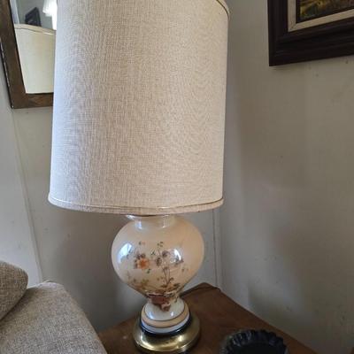 2 Vintage lamps