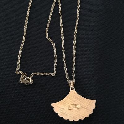 Vintage Avon, gold, toned, frosted glass, shell pendant necklace