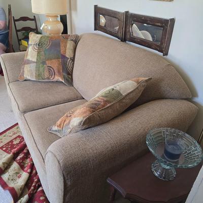 Love seat