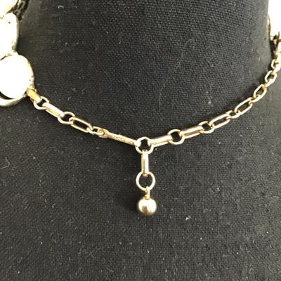 Coro vintage faux.pearl And goldtone necklace