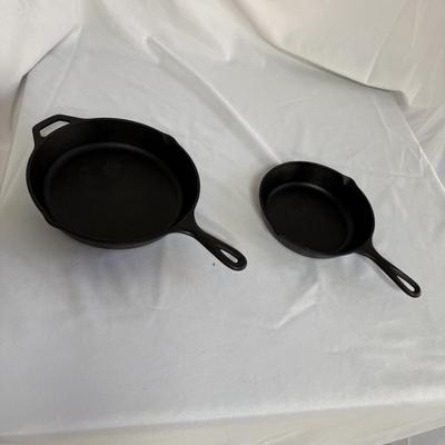Two Lodge Cast Iron Skillets (K-BM)