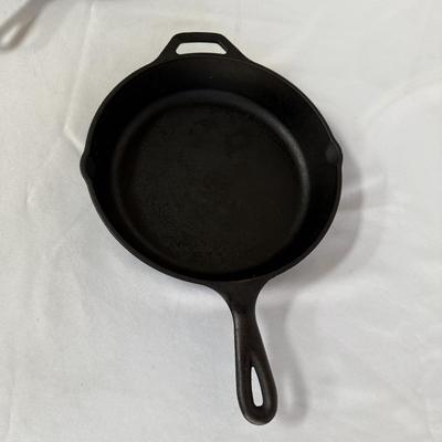 Two Lodge Cast Iron Skillets (K-BM)