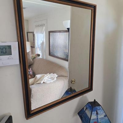 Wall mirror