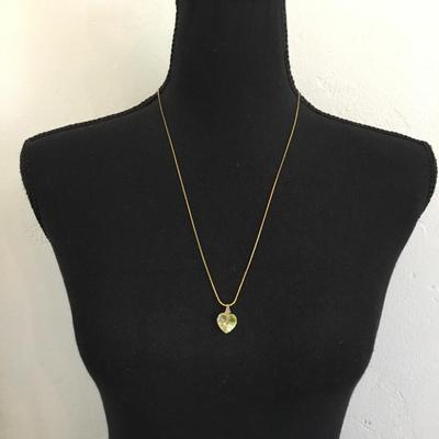 Beautiful vintage, rainbow, crystal heart pendant on gold tone chain necklace