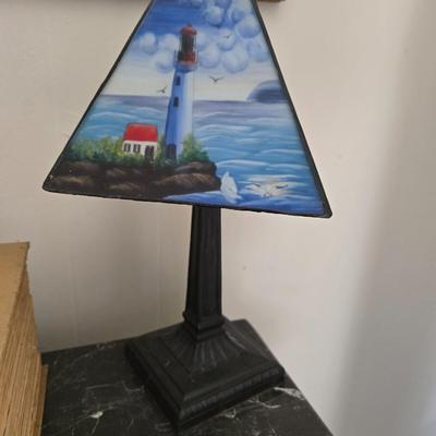 Lighthouse lamp