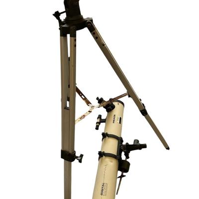 Garage - Meade Telescope