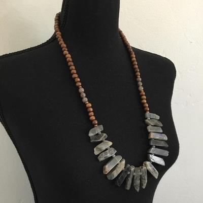 Beautiful Panacea Labradorite stone statement necklace