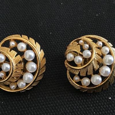 Trifari Vintage Earrings