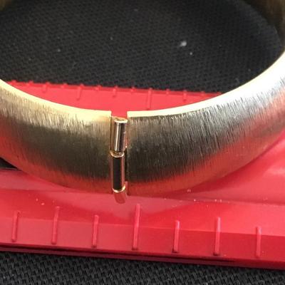 Vintage Hinged Safety Chain Brushed Gold Tone Bracelet