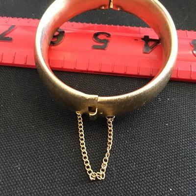 Vintage Hinged Safety Chain Brushed Gold Tone Bracelet