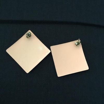 Vintage peach enamel square studded earrings
