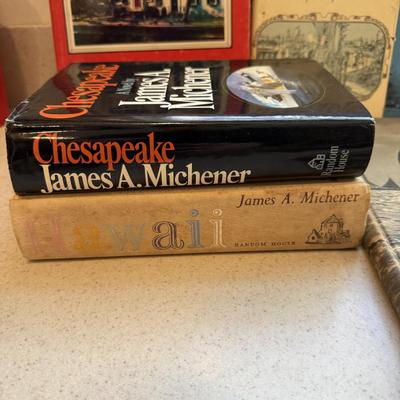 K1582 Lot of Local Books