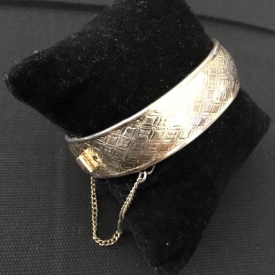 Vintage, Coro Marked gold tone hinged bangle bracelet