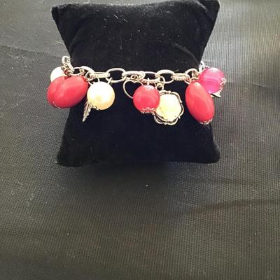 Cute Silvertone charm bracelet