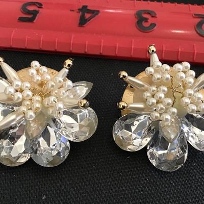 Vintage Clip on Earrings