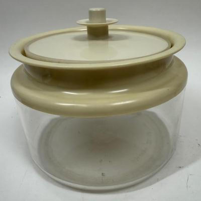 Vintage 1970's Tupperware Clear 6 1/4 Cup 1.5 Liter Storage Container Canister Almond Lid