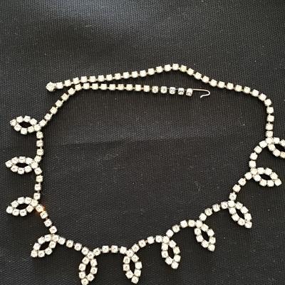 Pretty rhinestone necklace