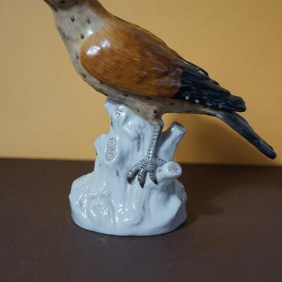 LOUIS FRANZ MANNHEIM "SONG THRUSH" 6.5" GERMAN PORCELAIN