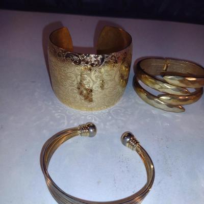 Collection of Bracelets (#1)