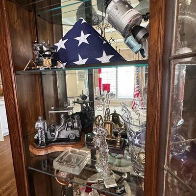 Entry Cabinet - Lead Glass Oak - w/ Waterford Golf figure, Crystal , Danbury Mint Lem, & More