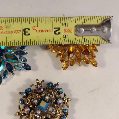Collection of Brooches (#4)