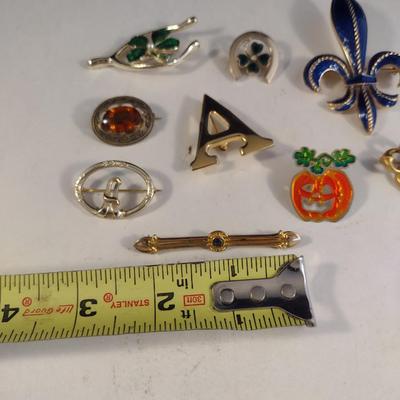 Collection of Brooches (#6)