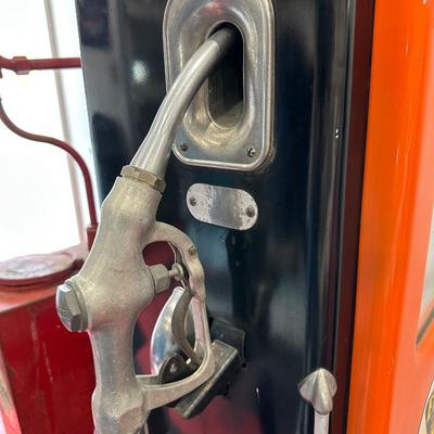 AUTHENTIC RETRO PHILLIPS 66 GAS PUMP WITH GLOBE