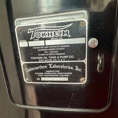 AUTHENTIC RETRO PHILLIPS 66 GAS PUMP WITH GLOBE