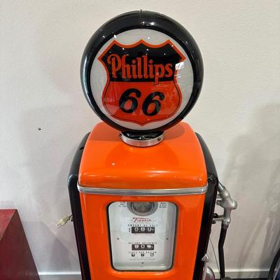 AUTHENTIC RETRO PHILLIPS 66 GAS PUMP WITH GLOBE