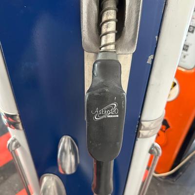 AUTHENTIC RETRO FORD SALES SERVICE GAS PUMP WITH GLOBE