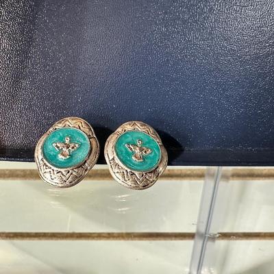 STERLING SILVER AND TURQUOISE NECKLACE W/PENDANT PLUS PIERCED EARRINGS