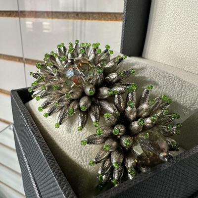 UNIQUELY STYLED BRACELET BY SIMPLY VERA WANG