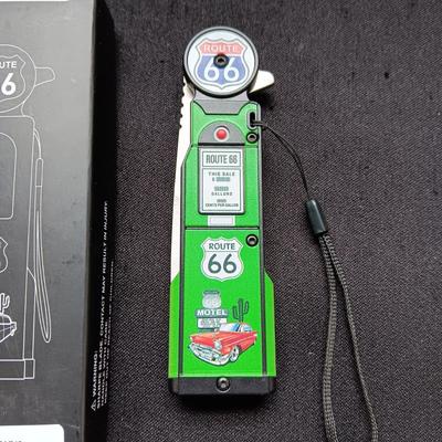 NEW PHILLIPS GAS PUMP POCKET KNIFE