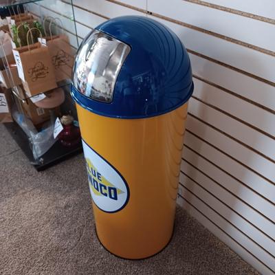 METAL BLUE SUNOCO SWING LID TRASH CAN WITH METAL LINER
