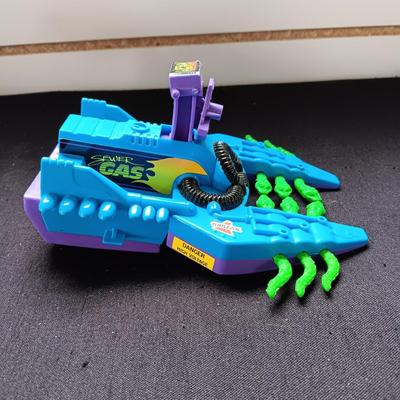 TEENAGE MUTANT NINJA TURTLES "ROCKSTEADY POGO COPTER & FOOTSKI LEECH PATROL