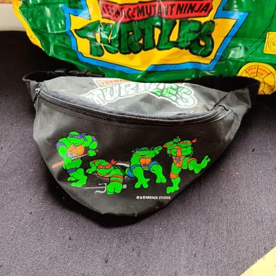 TEENAGE MUTANT NINJA TURTLES INFLATABLE, KIDS LEATHER BELT AND FANNY PACK