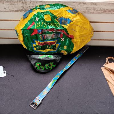TEENAGE MUTANT NINJA TURTLES INFLATABLE, KIDS LEATHER BELT AND FANNY PACK