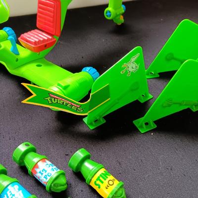 TEENAGE MUTANT NINJA TURTLES BLIMP GLIDER